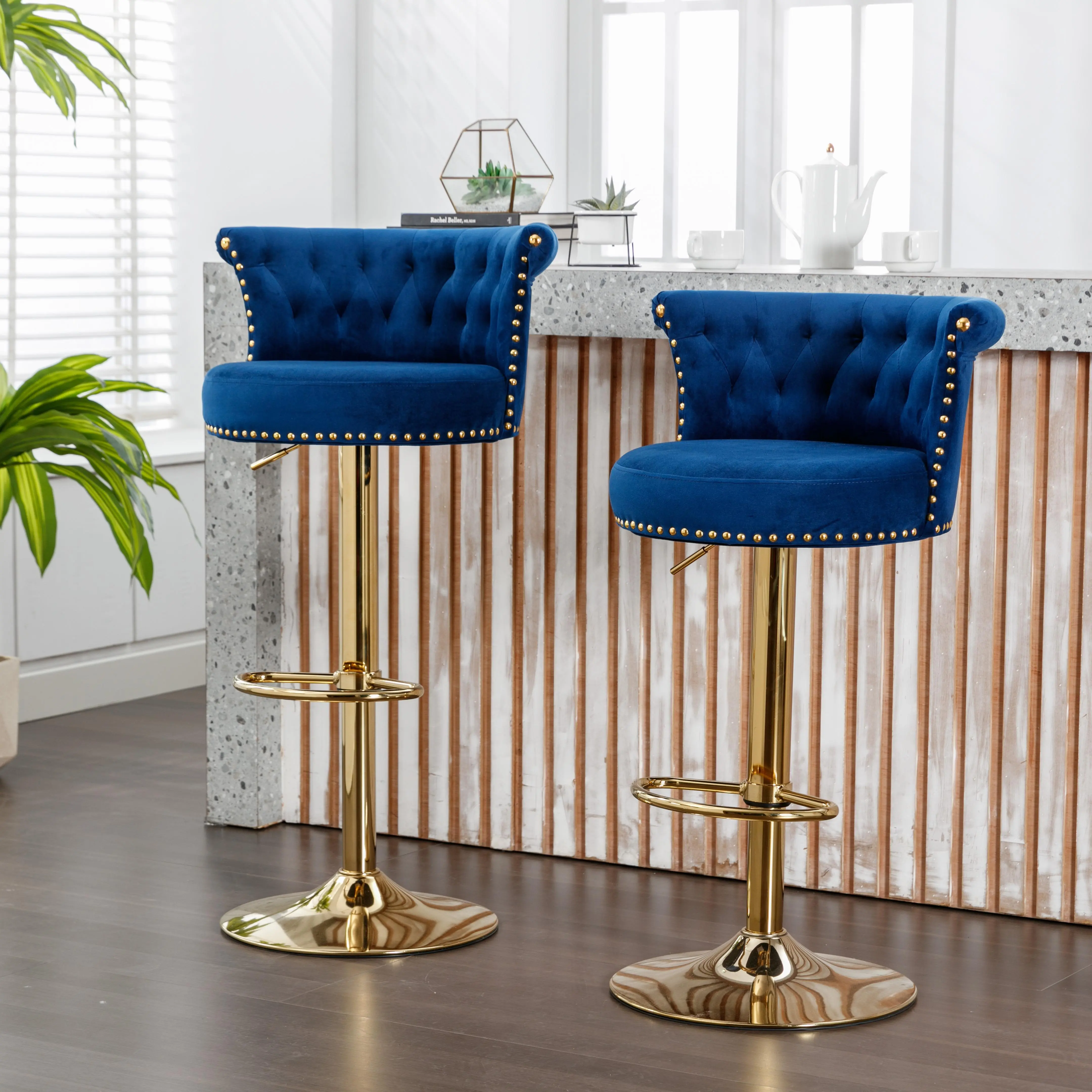 Modern Swivel Bar Stools Set of 2, Adjustable Counter Height Gold Barstools with Backs Upholstered Tufted Velvet Bar Chairs for Kitchen Island Counter Stools Taburetes Para Barra De Cocina (Set of 2)