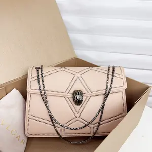 Pre-owned Bvlgari Leather Shoulder Bags 10.83'' R3739 Shoulder Bag C19488723740 0326 T1 Qiqi