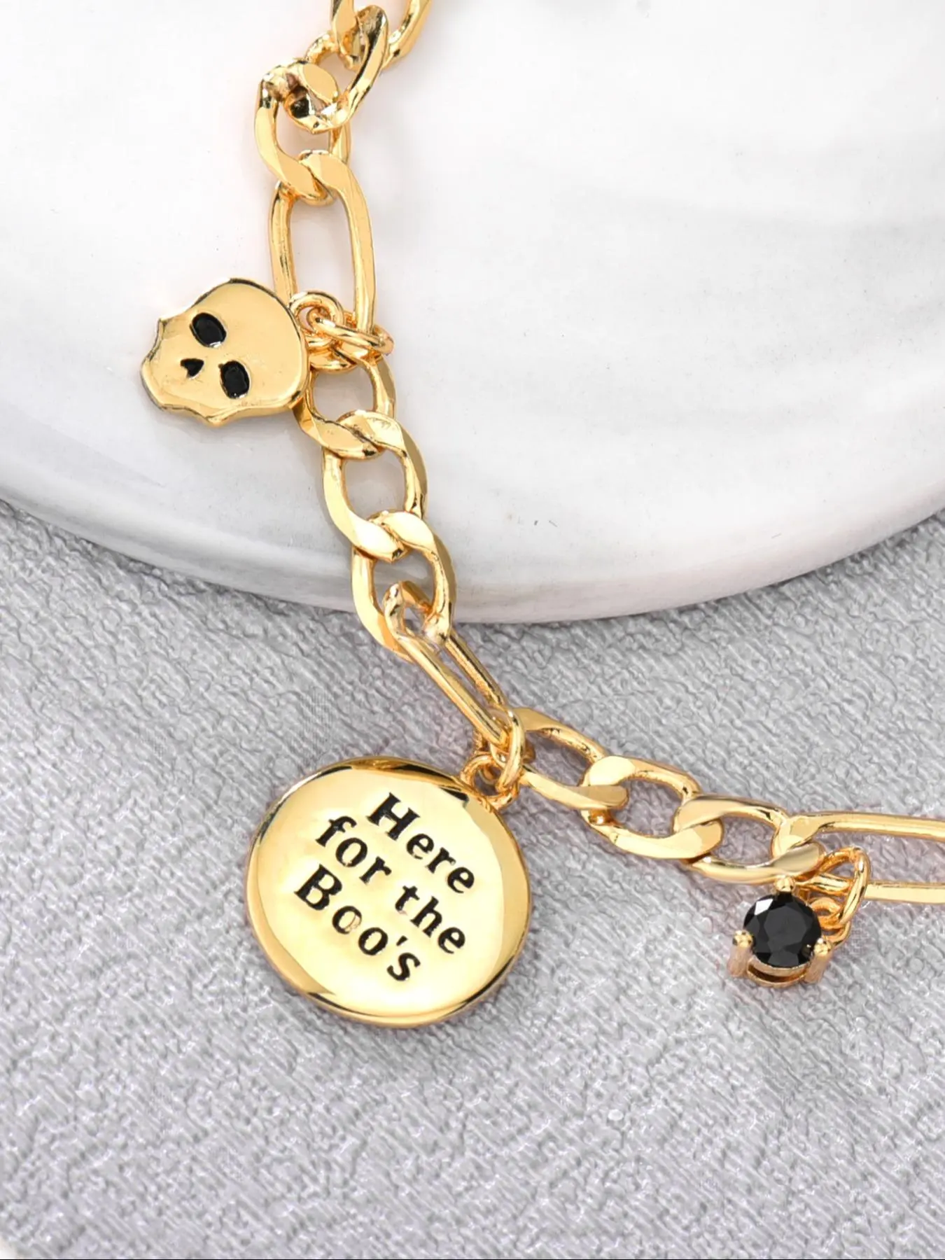Skull & Letter Design Bracelet, Fashion Jewelry for Party, Daily Clothing Decor, Trendy All-match & Exquisite Jewelry for Birthday Gift Halloween Party