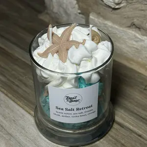 Sea salt retreat candle Sea salt retreat candle