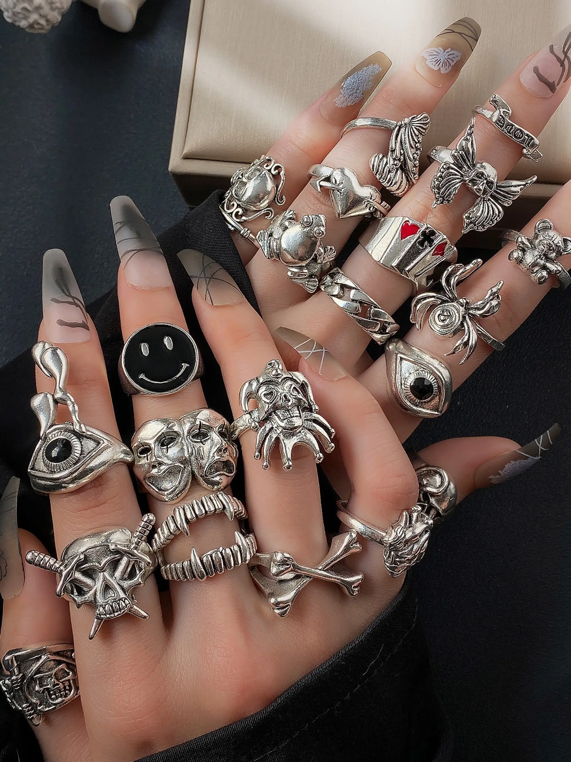 24 Piece Vintage Punk Skull Eye Mask Stacking Ring Set, Unisex Bold Dark Alloy Rings, Statement Multi Ring, Unique Gothic Style, Men and Women Jewelry, Stackable Rings, Dark Aesthetic Rings
