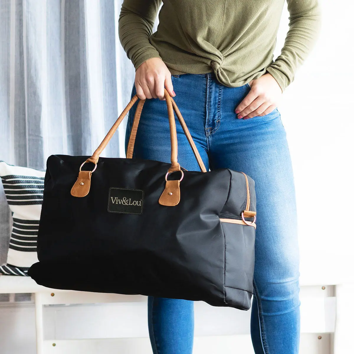 Viv&Lou® Black Travel Bag Weekender Gym Overnight Bag Extra-Large #M442-BLK-VL206