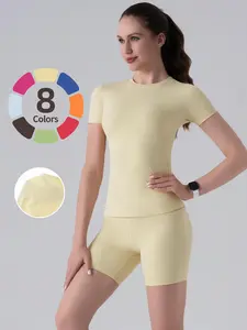 CHENGDEFA Two-Piece Set Women's Solid Round Neck Tee & High Waist Biker Shorts Tracksuit Set, Casual Sportswear for Indoor Outdoor Wear, Athleisure Wear Set