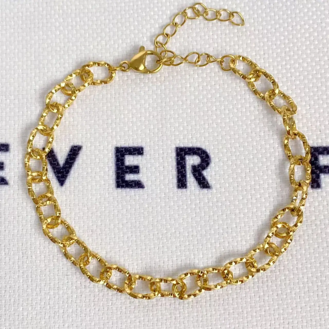 Bracelet