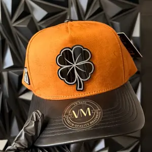 Clover Hat on Black Plate SnapBack - Simple Design for Versatile Use