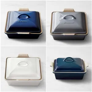 Le Creuset Heritage Stoneware Shallow Square Covered Baker 2-Qt. Vintage Design Durable High-Fired Enamel-Glaze Easy Clean Microwavable Oven Broiler Freezer Dishwasher Safe