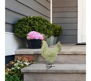 Santa's Workshop Inc 10.6" Resin Yard Chicken