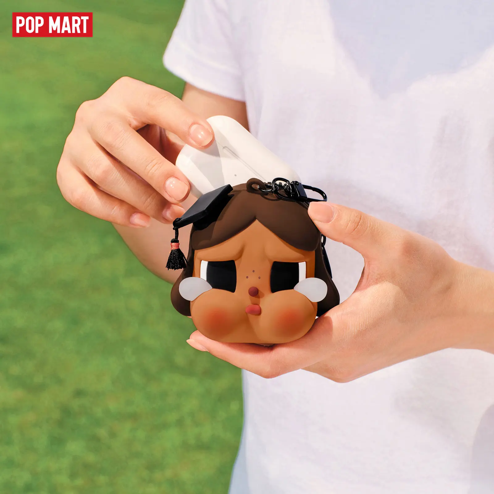 POP MART CRYBABY Sunset Concert Series-Earphone Bag fs
