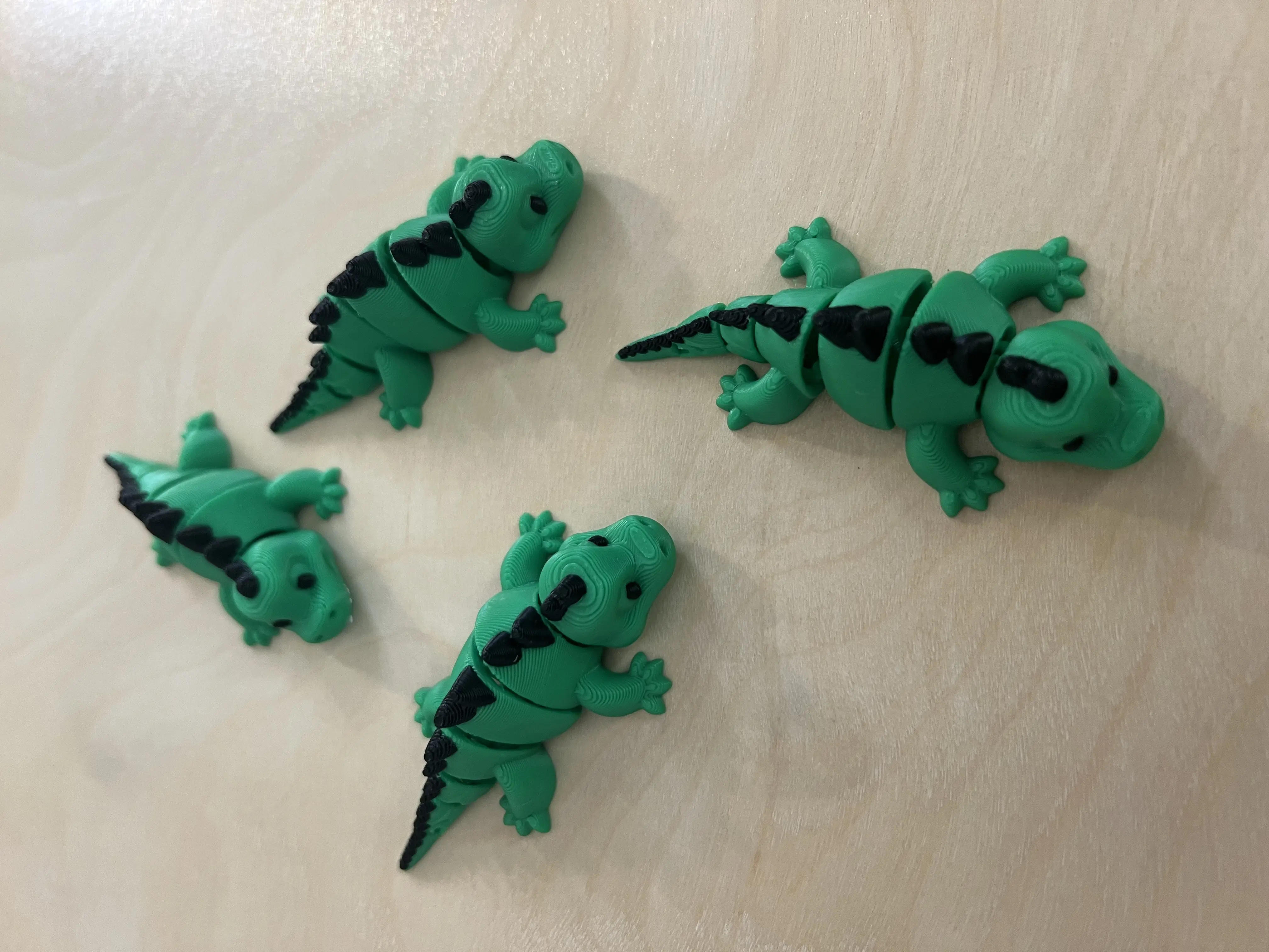 Mini 3d Printed Micro articulated dinos