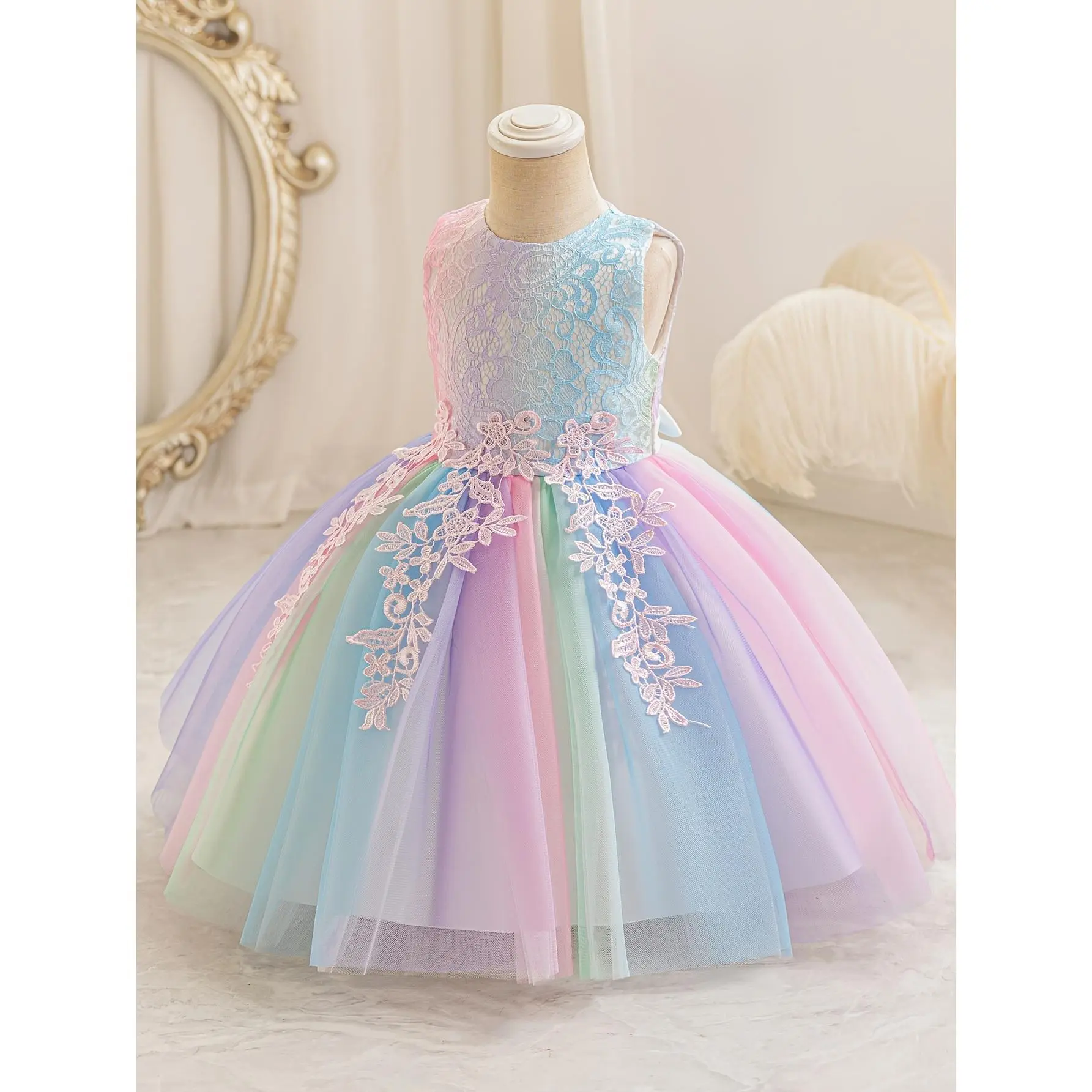 Girls' Rainbow Gradient Princess Ballet Dress with Contrast Lace Trim - Sleeveless A-Line Tulle Tutu Birthday Parties, Recitals & Occasions, Princess Dresses Girls, Kids Party Wear, Sleeveless Design