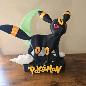 Umbreon Figure