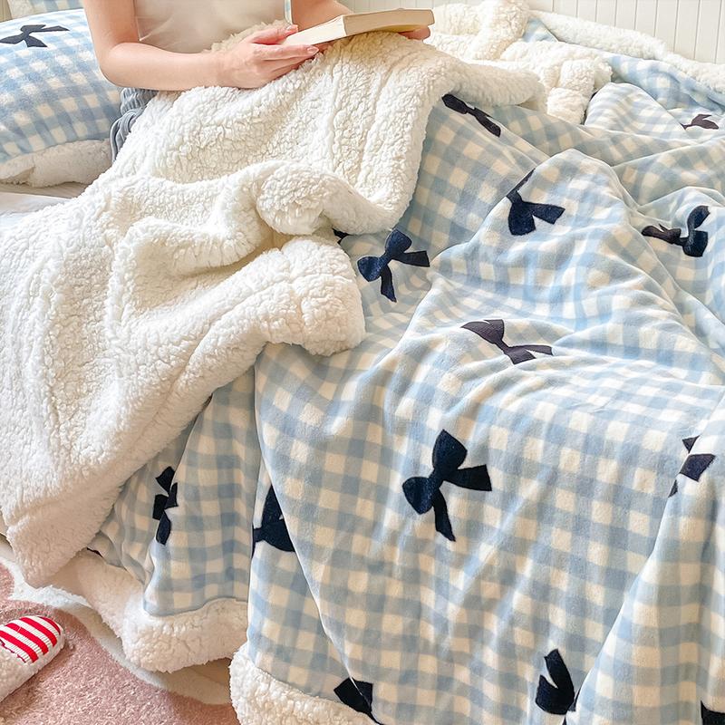 Snooztex Ultra-Soft Double-Layer Cartoon Print Sherpa Throw Blanket - Breathable, Durable Soft Warm Blanket for Girls, Bed & Sofa Cozy, Cozy Warmth for Cool Home Evenings