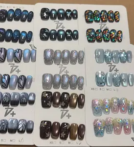 Summer(11745)gc.30$ 15 pairs handmade press on nails.