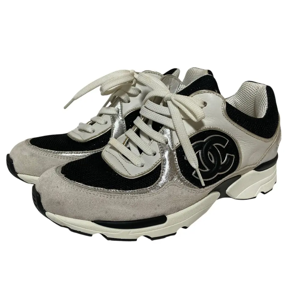 Pre-owned CHANEL Suede Small Leather Goods Coco Mark Mesh Sneakers