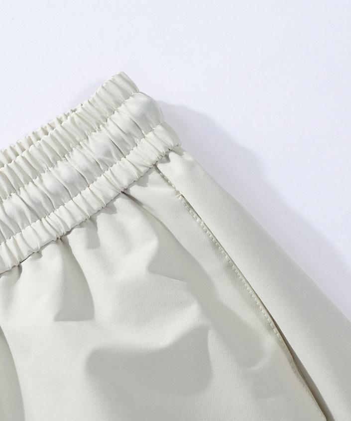 American retro solid color drawstring elastic waist pants with side zipper pockets and rear pocket, adjustable cuffs, ice silk fabric, loose long pants; men’s quick-dry breathable casual pants for everyday wear and outdoor sports; unisex design.