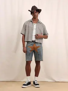 Shorts for the summer - Men Denim Star Patch Shorts Summer Casual Street Style Daily Wear short shorts cargo pants for men shorts for summer pants for men men shorts vacation outfit jeans for men summer outfits beach outfits summer mens clothing outfits