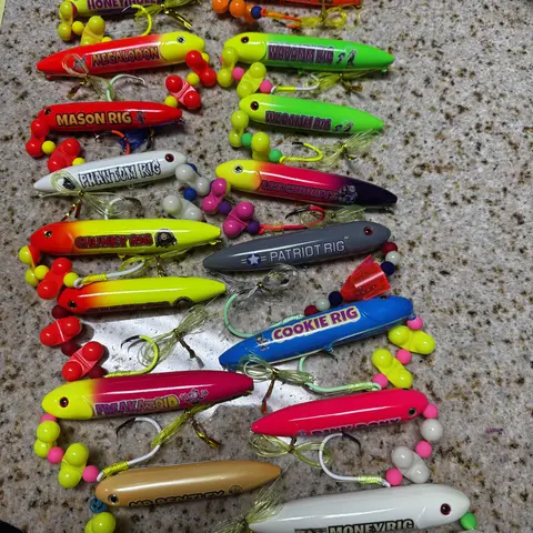 Single Rig Pack:  Choose your single rig from available options tied on various size hooks and mono leader lines