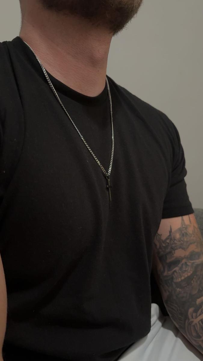 Item: Silver, 26 Inch