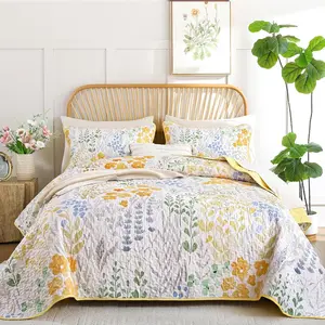 Quilt Set  Size 3 count Yellow Floral Quilt Sets Reversible Bedspreads Bedding Set Soft and Cozy Microfiber Lightweight Quilt Flower  Bed Coverlet Sets for  Season( 96"x90")