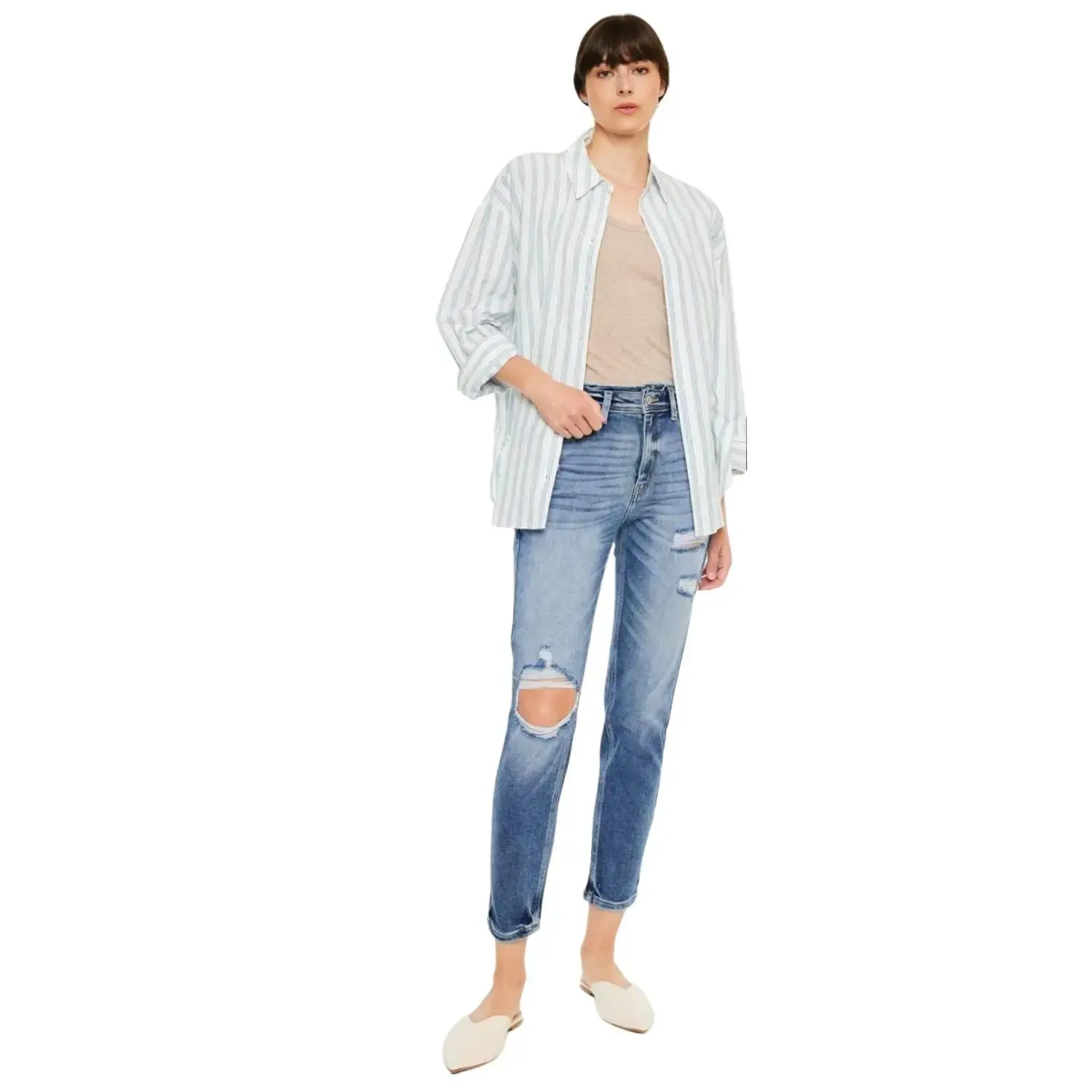 Kancan High Rise Distressed Mom Jeans must have in collection Casual Comfort Denim Chic