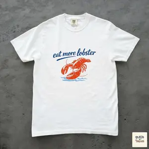 Lobster T-shirt, Unisex Retro Summer Comfort Colors Shirt, Vintage Beach Style, Cape Cod T Shirt, Vacation Shirt, Coastal Seafood Shirt