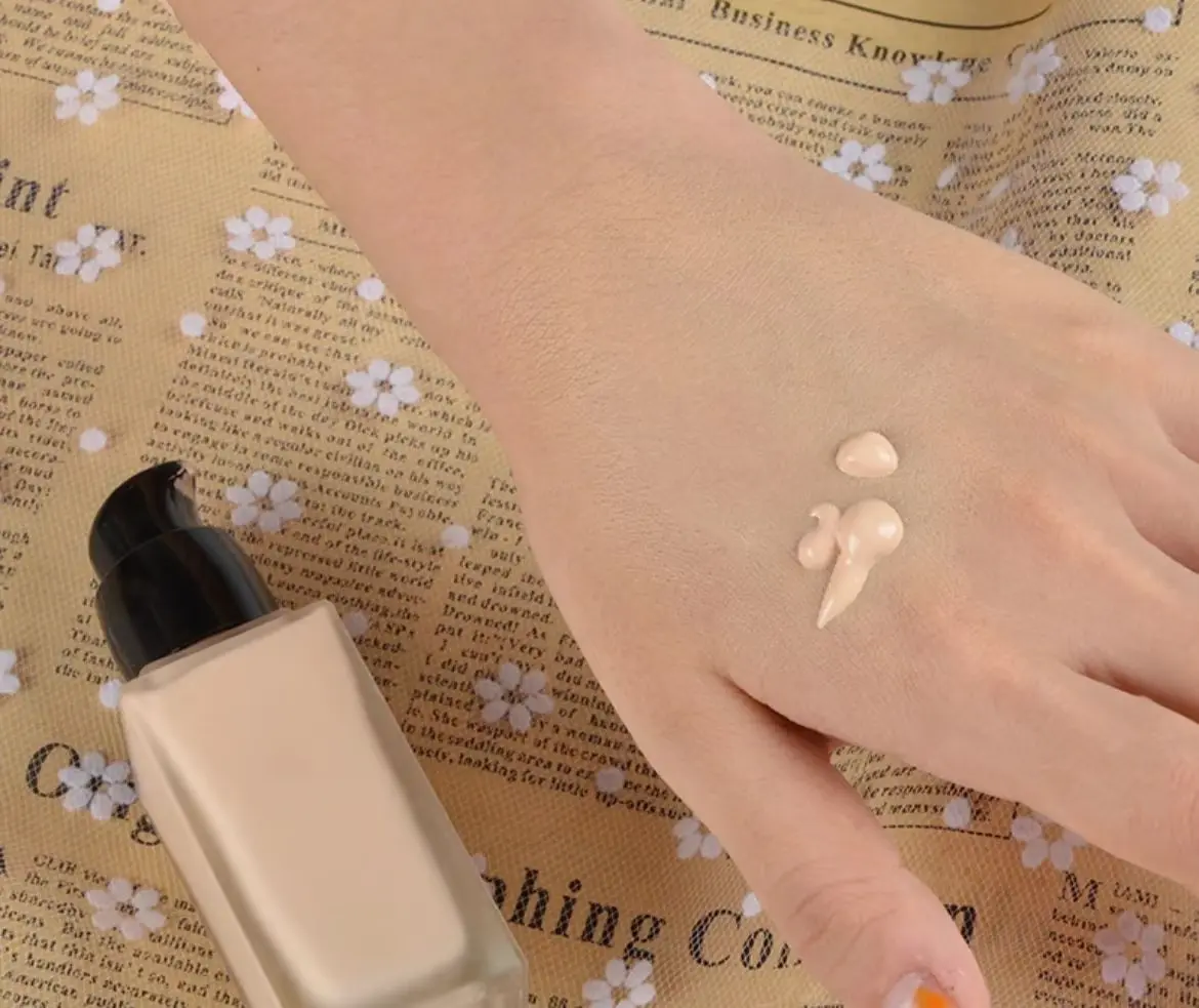 Natural Matte Foundation SPF30 - Waterproof, Long Lasting, Flawless Coverage