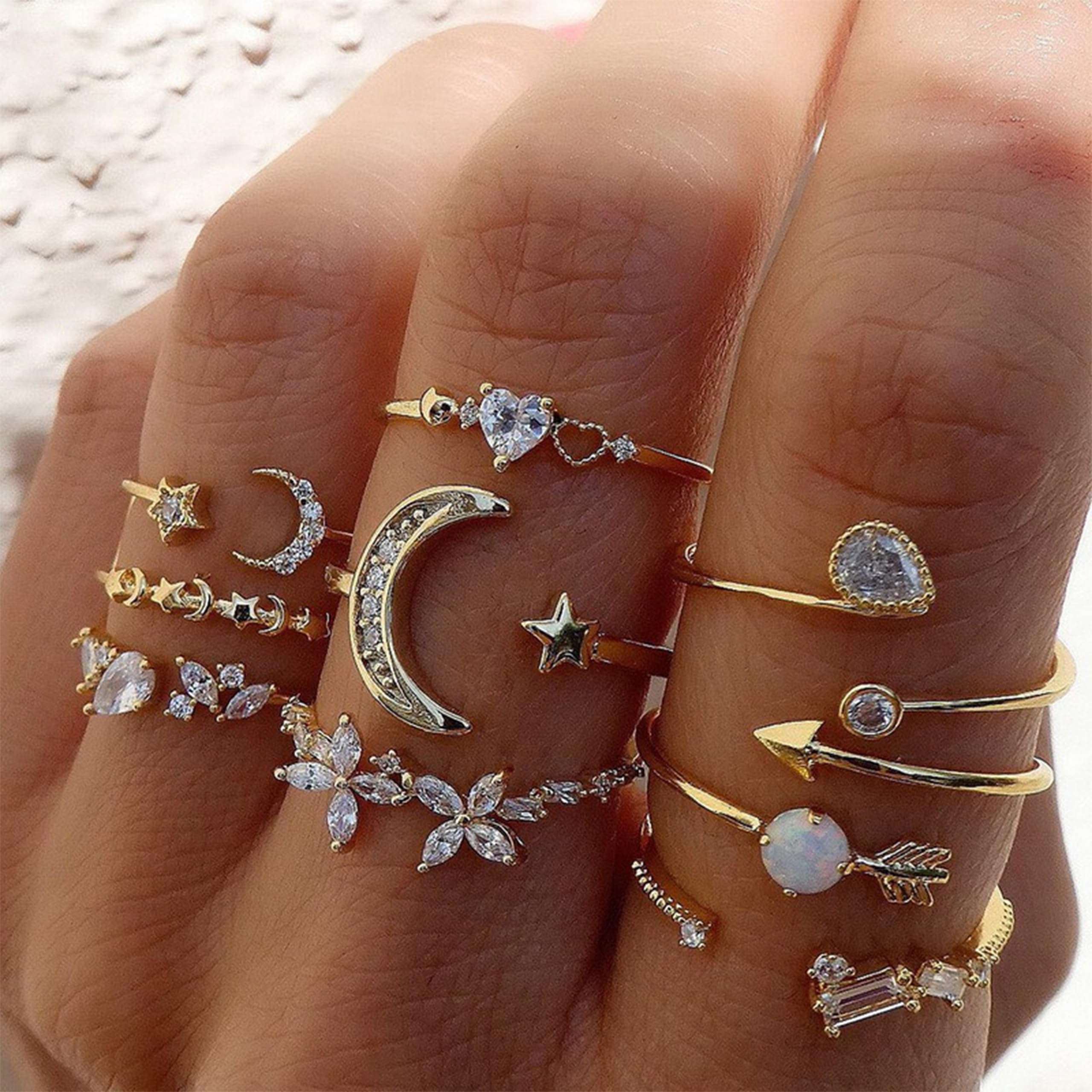 9 Pack Chic Gold Stackable Rings for Women Teen Girls - Summer Trendy Stuff Simple Star Moon Heart Knuckle Ring Jewelry Set, Boho Cute Stuff Gold Ring