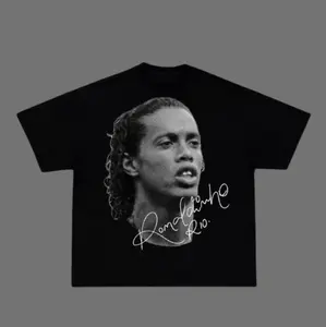 Big Head The Ronaldinho T-Shirt, Ronaldinho Vintage Tee, Unisex Soccer Shirt, Sweatshirt, Graphic Tees, Menswear Womenswear Streetwear