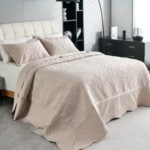 Floral Embroidery Quilt Set,3 Pieces  Quilt Bedding Set,Lightweight Soft Quilt Set for  Seasons,Reversible Bedspread Coverlet(Champagne,106"x96")