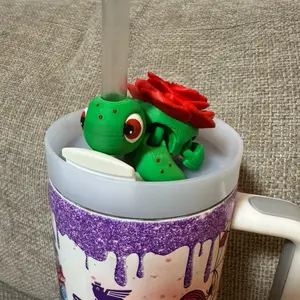 3D Printed Articulated Rose Turtle Straw Buddy, Adorable Animal Topper for Reusable Cups