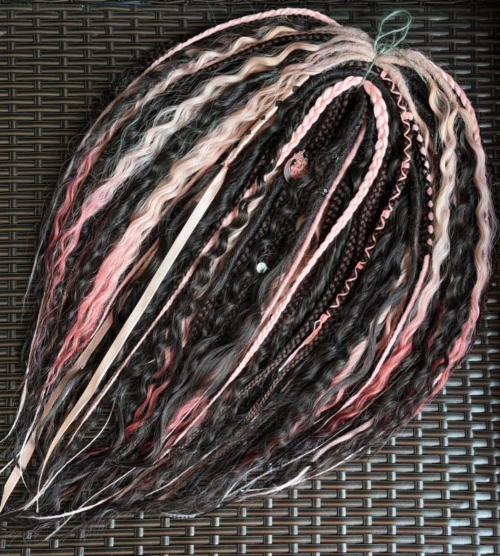 Black Pink DE Dreads Ombre
