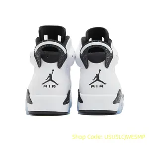 Retro Black and White Sports Shoes - Collectible Basketball, Skateboarding, and Casual Footwear