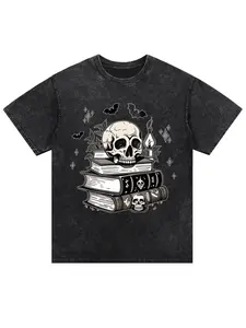 Black T-Shirt with Skull and Books Graphic, Dark Academia Aesthetic Reading Lover Tee, Vintage Gothic Bookworm Shirt for Men and Women, Trendy Casual Streetwear Top for Readers, Students, and Everyday Wear