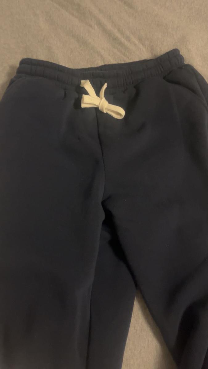 Item: Black + Navy Blue, S