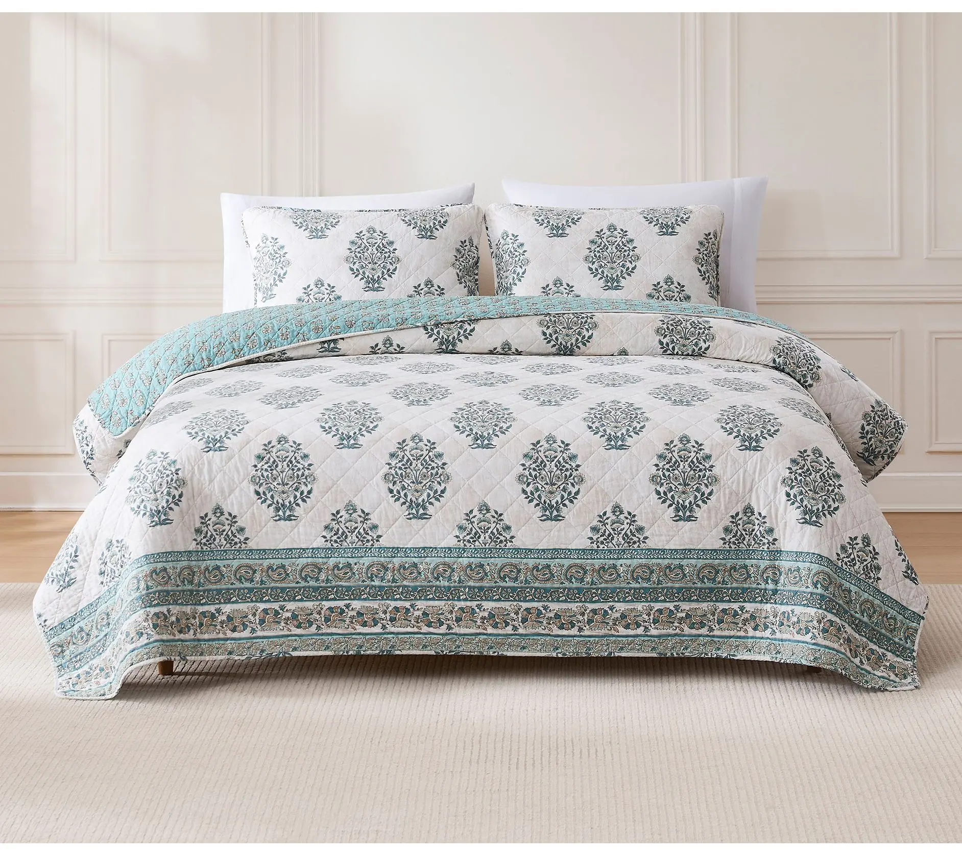Lush Decor Sofia Flower Reversible Cotton Quilt Set Full/Queen
