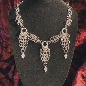 VALKYRIE- Chainmail Necklace