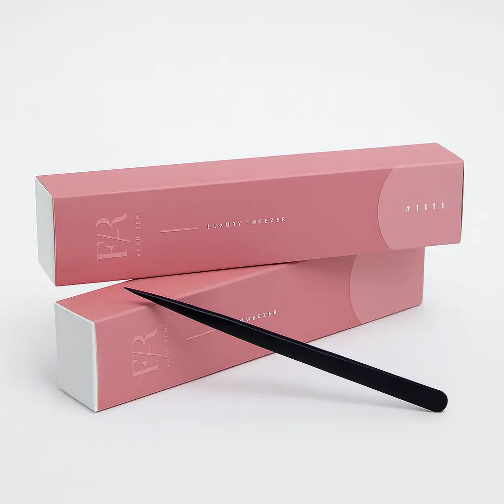 Noire Isolation Tweezer #1111