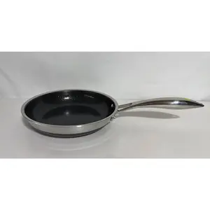 HexClad 8” Frying Pan - Like New with Cosmetic Flaws