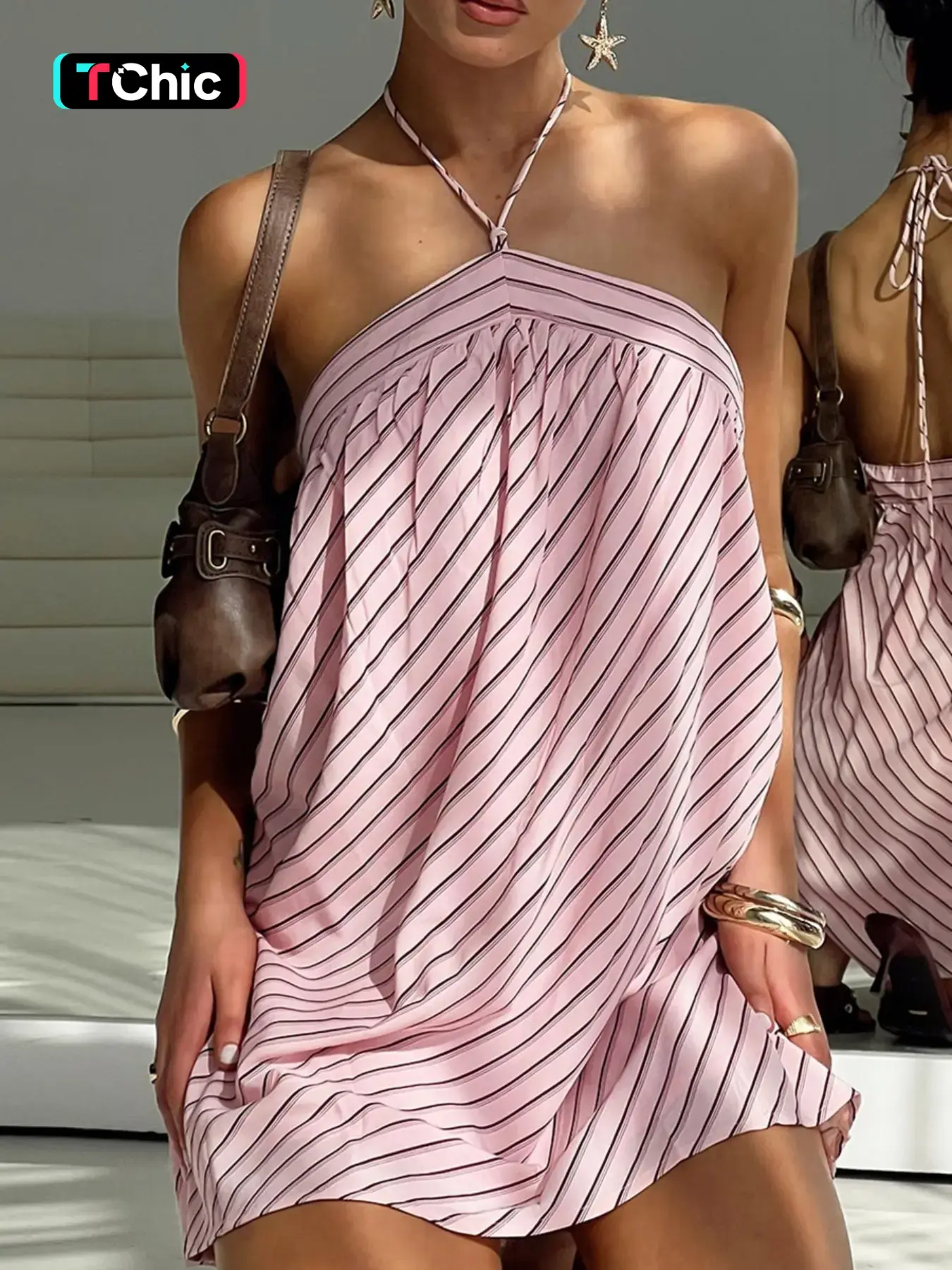 Women's Striped Print Halter Neck Dress, Casual Sleeveless Short Dress for Summer, Ladies Clothes for Daily Wear, Beach Summer Dress