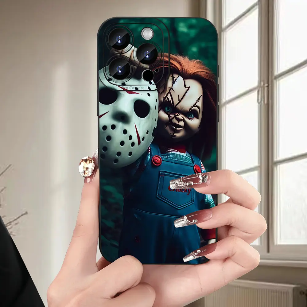 Horror-themed teen-themed design, drop-proof and non-slip TPU full-coverage camera phone case, compatible with iPhone 17, 16, 15, 14, 13, 12, 11, XS, X, Samsung and other models.