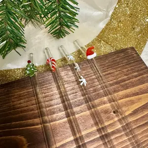 Christmas Glass Straw - Reusable and Eco-Friendly - Drinkware
