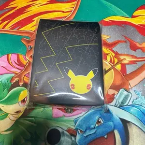 Pokemon Celebrations ETB sleeves