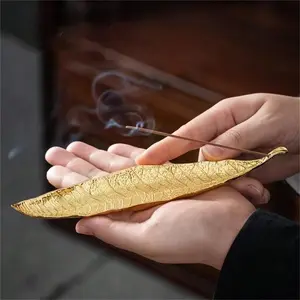 Leaf Shaped Incense Burner for Ramadan Decor, 1 Count Creative Leaf Design Incense Burner for Yoga Sleep, Home Decor Supplies, Summer Gifts, Bakhoor Burner