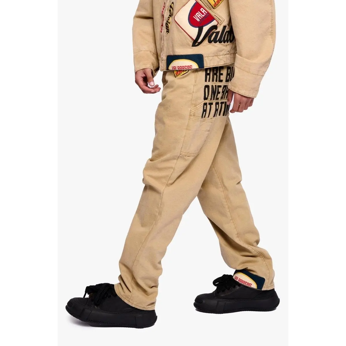 Men's Khaki Straight Denim Pants - Menswear Workwear Outerwear, Shell Fabric, Drape-Fit Design Men's Khaki Straight Denim Pants - Menswear Workwear Outerwear, Shell Fabric, Drape-Fit Design