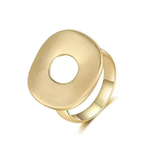 Mytys Round Hollow Rings for Women Chunky Signet Statement Rings Geometric Signet Wide Metal Jewelry Gift for Her