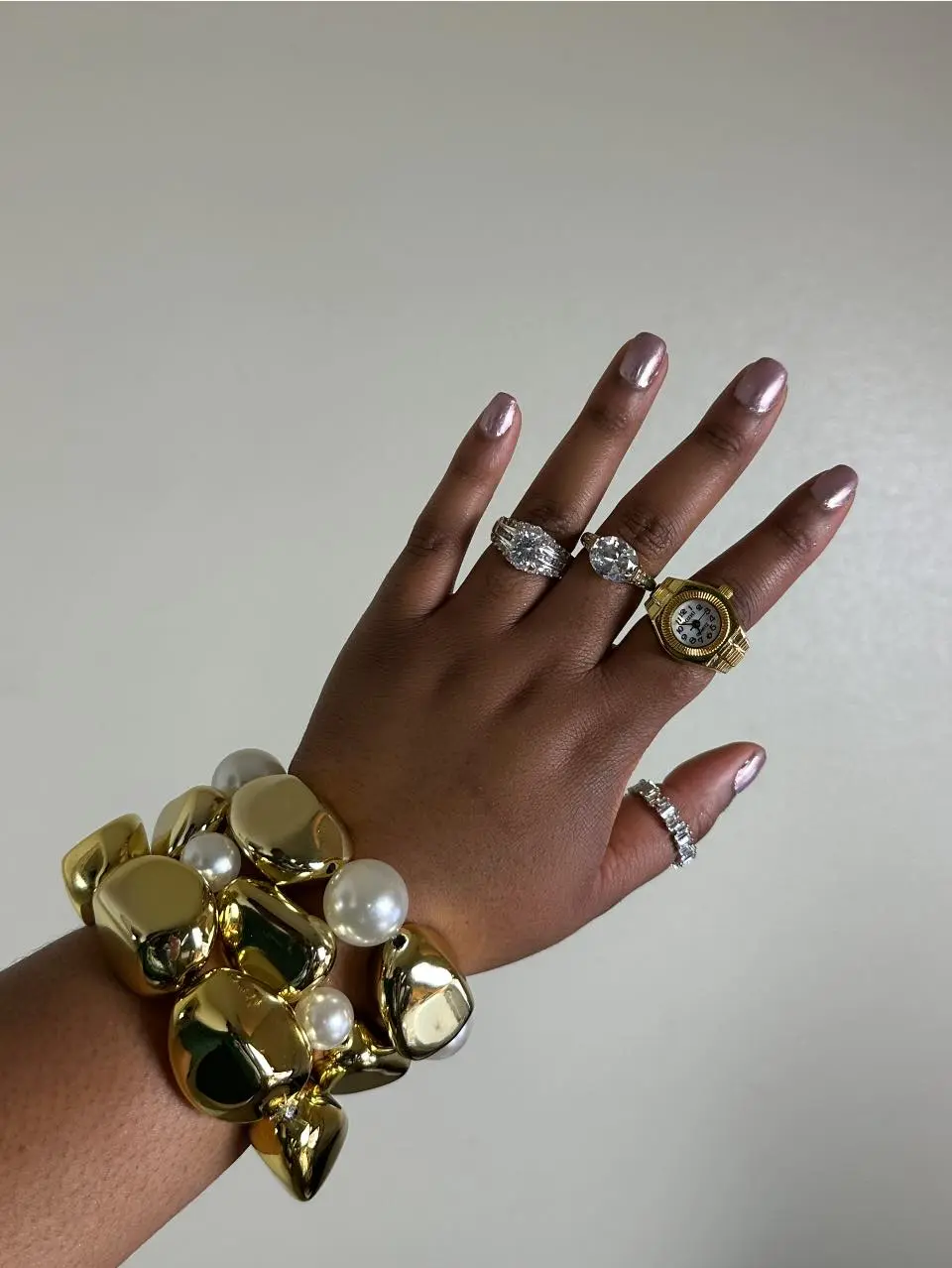 14K Gold Nugget Pearl Bead Stretch Bracelet Elegant Fashion Jewelry Accessory Comfortable Fit Classic Timeless Look