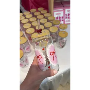 Scalloped Bow Glass Tumbler