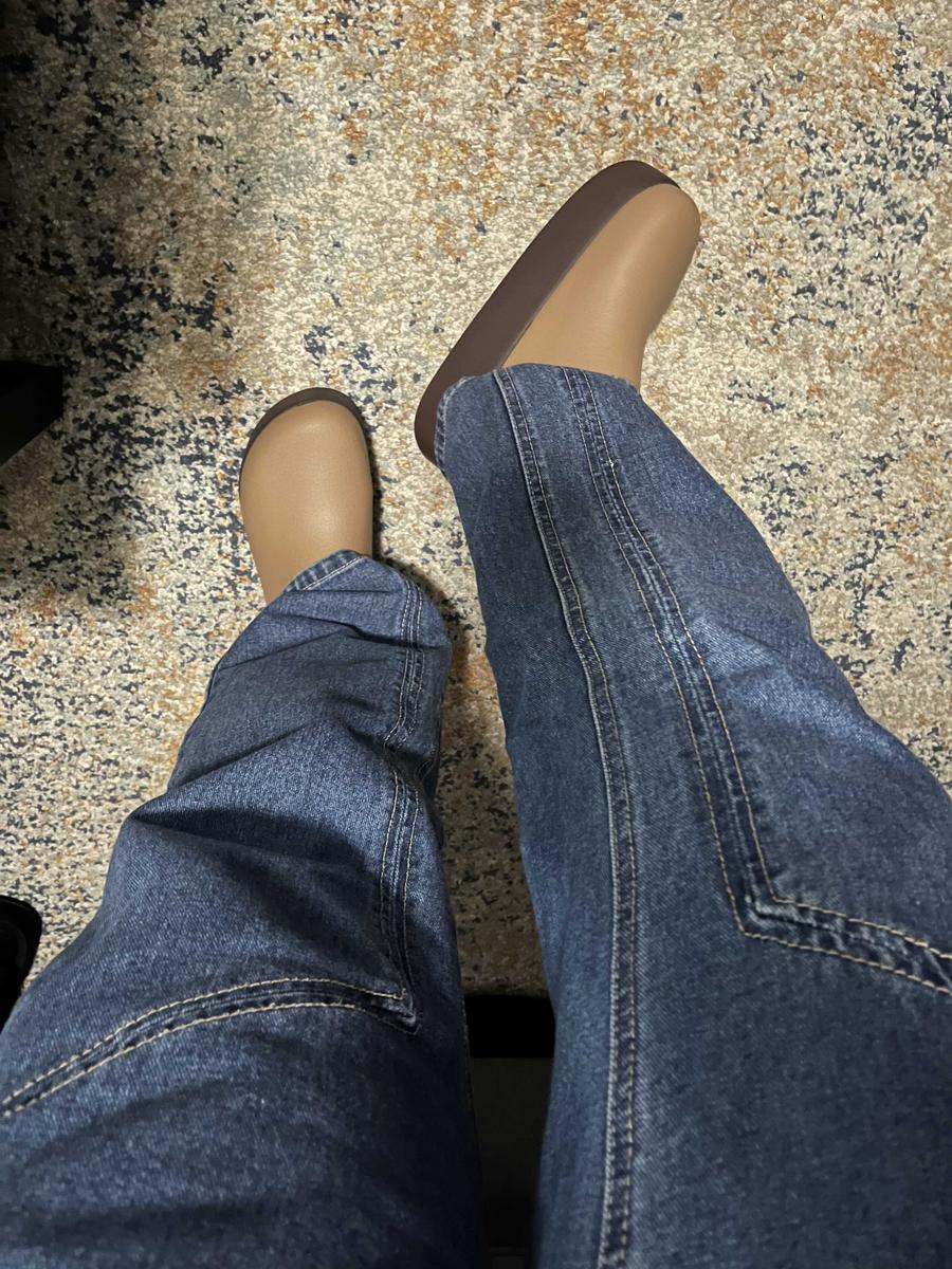 Item: Sepia, Womens 8