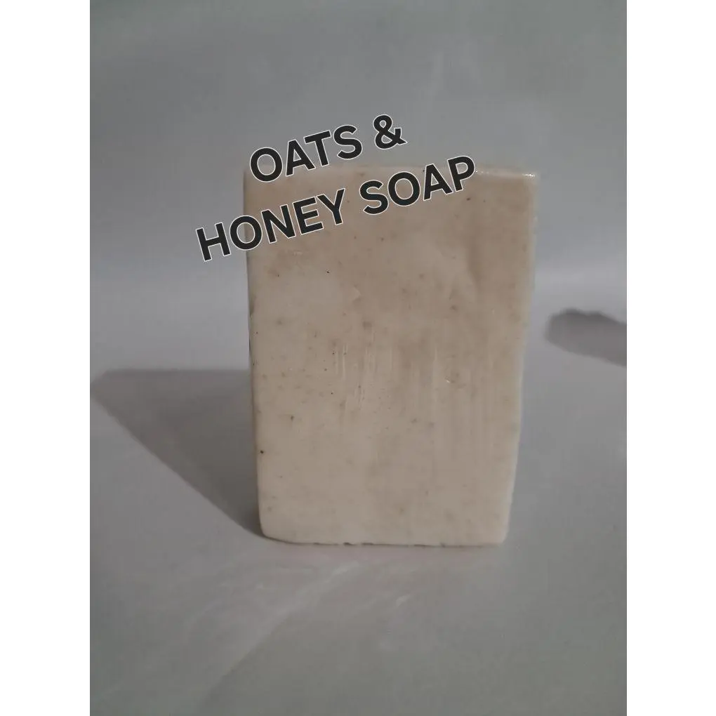 Handmade Artisanal Oats & Honey Soap - Natural Ingredients for Gentle Cleansing