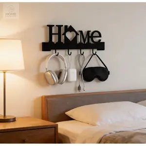 [Love Shaped Keychain Organizer] 1pc Heart-Shaped Wall-Mounted Keychain Organizer with Hooks, Includes Transparent Nano Double-Sided Tape, No Drilling Required, Stylish Design, Ideal for Home Decoration in Living Room